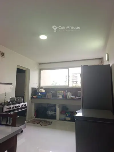 Vente appartement 5 pièces à Abidjan Cocody