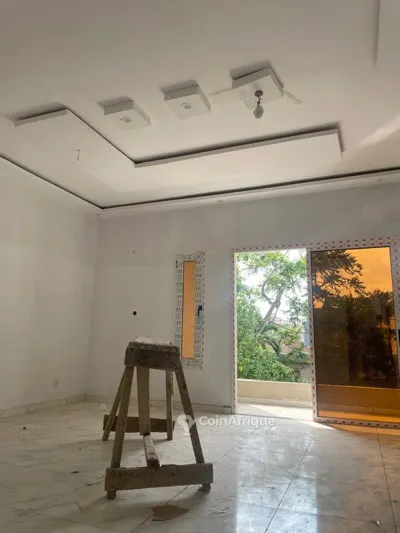 Appartement penthouse 5 pièces avec salle de sport — Cocody Vallons