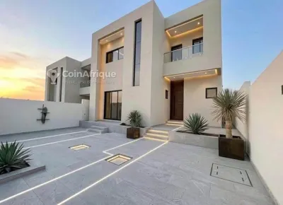 Villa duplex 5 pièces moderne — Bingerville