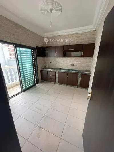 location appartements 3 pièces - marcory