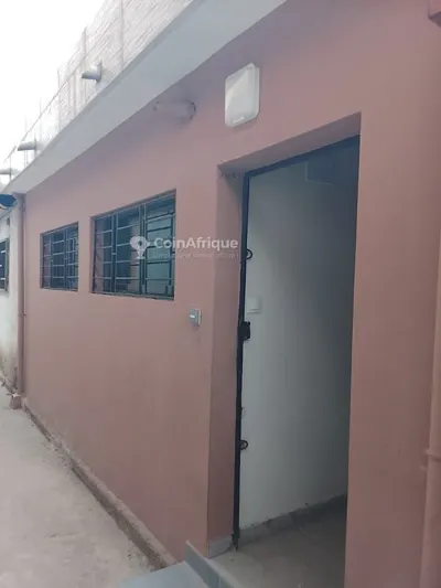 Vente villa  3 pièces - Yopougon derrière le 16e arrondissement