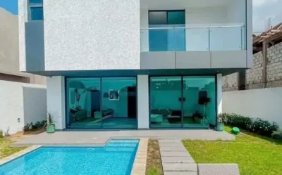 Villa duplex 5 pièces avec piscine — Bingerville