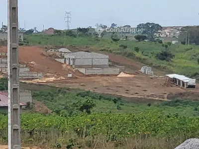 À vendre à songon kassamble