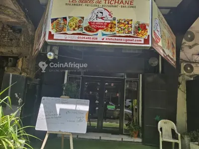 Restaurant bien situé — Plateau