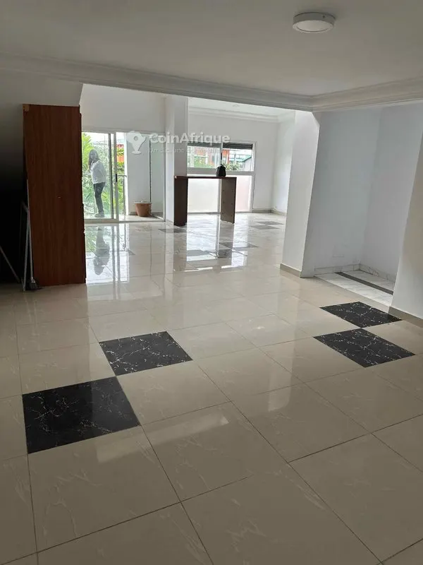 Appartement duplex 4 pièces — Riviera Golf