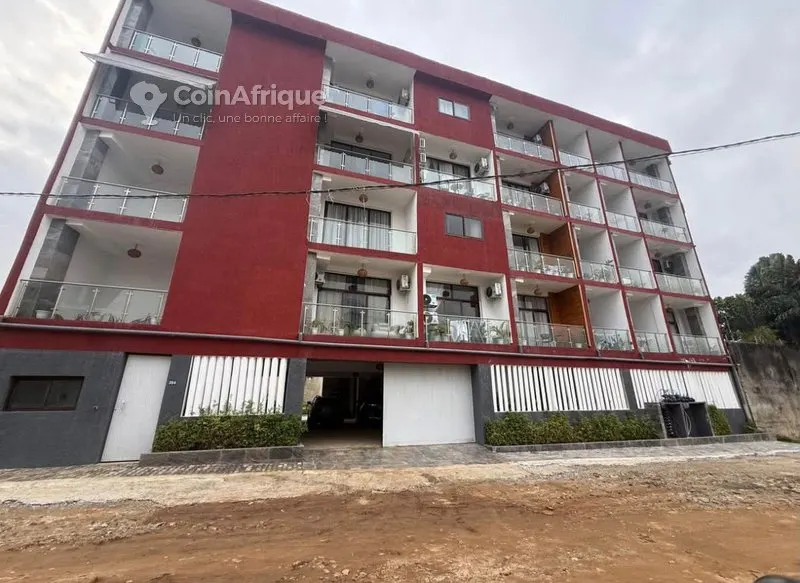 Appartement 3 pièces haut standing — Cocody Riviera Attoban