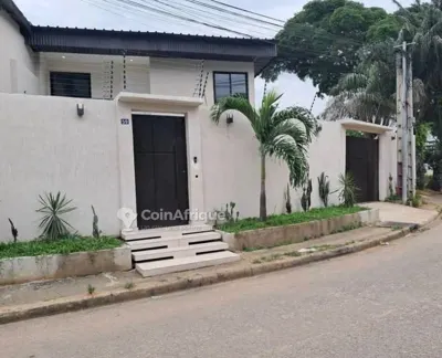 Vente villa 5 pièces 2 Plateau  carefour macaci