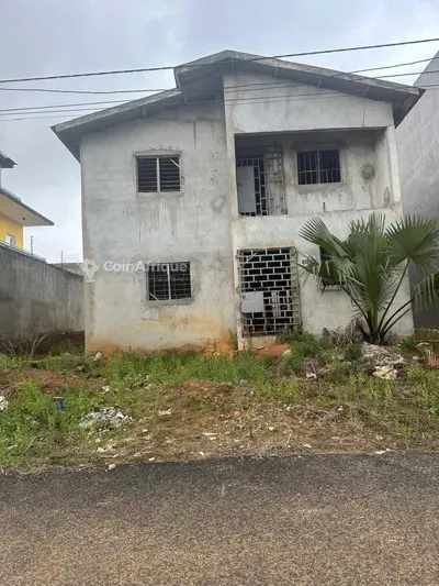 Villa duplex 5 pièces — Bingerville Riviera Feh Kessé