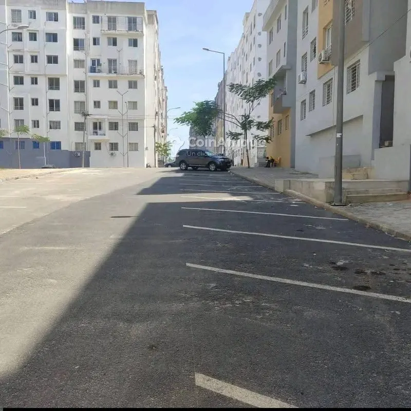 Appartement 4 pièces — Yopougon Locodjoro
