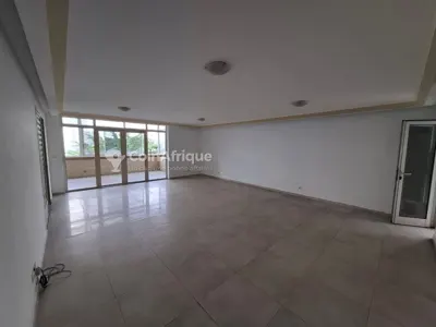 Villa 4 pièces avec vue lagune — Plateau