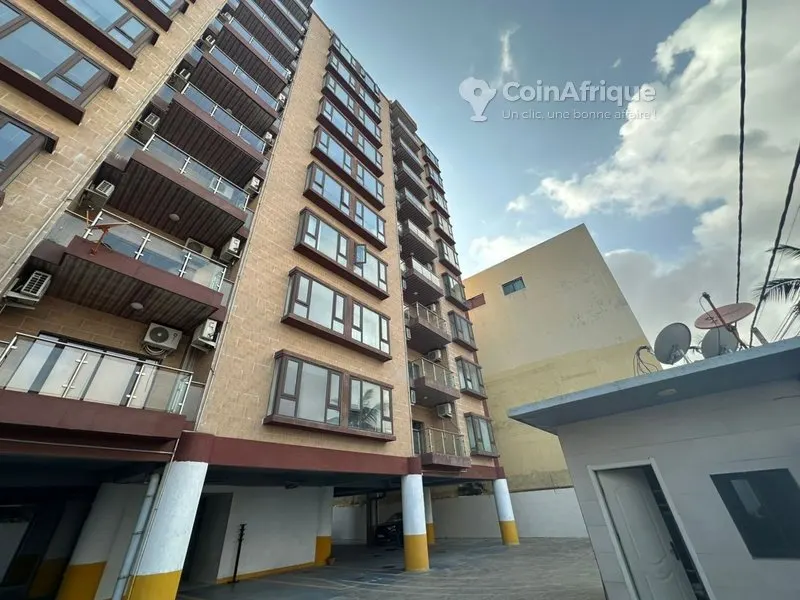 Appartement 4 pièces moderne avec vue — Marcory Zone 4 Biétry