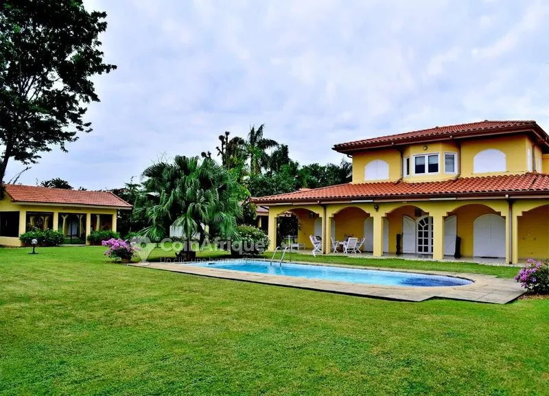 Villa Beverly Hills — Golf 4
