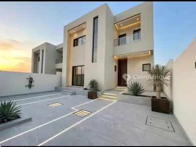 Villa duplex 5 pièces neuve clé en main — Bingerville